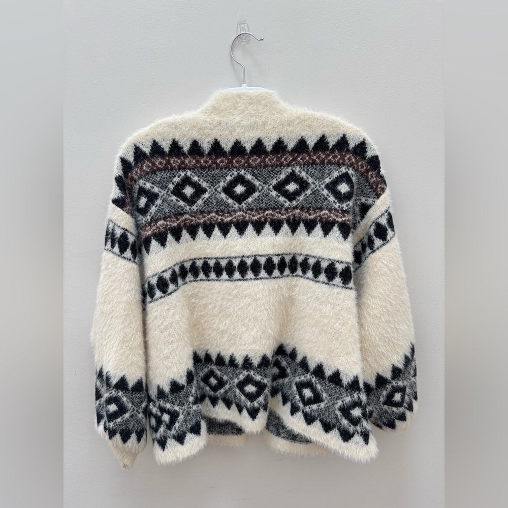 Cozy Geometric Pattern Sweater